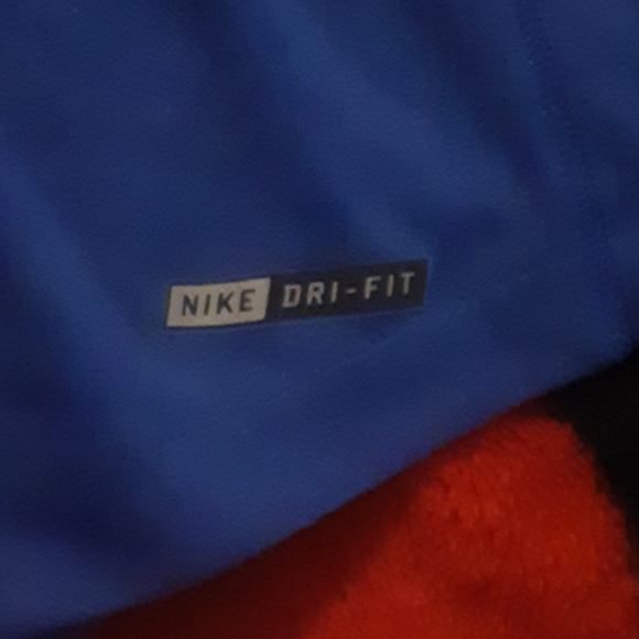 Hurley X Nike sweater - Picture 3 of 6